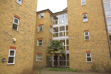 1 bed flat, 347 New Cross House, New Cross, London, SE146AT - Image 5